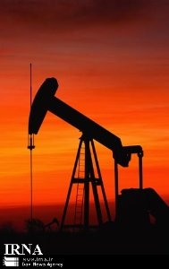 كاهش بهاي نفت در بازارهاي جهاني